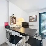 Superbe T2 Moderne Avec Terrasse, Climatisation Et Parking A - Fr-1-770-67 Daire *