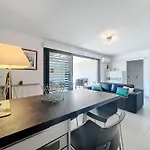 Superbe T2 Moderne Avec Terrasse, Climatisation Et Parking A - Fr-1-770-67 Daire