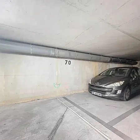 Superbe T2 Moderne Avec Terrasse, Climatisation Et Parking A - Fr-1-770-67